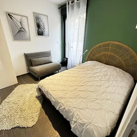 Rum i privatbostad Independant Et Cosy *